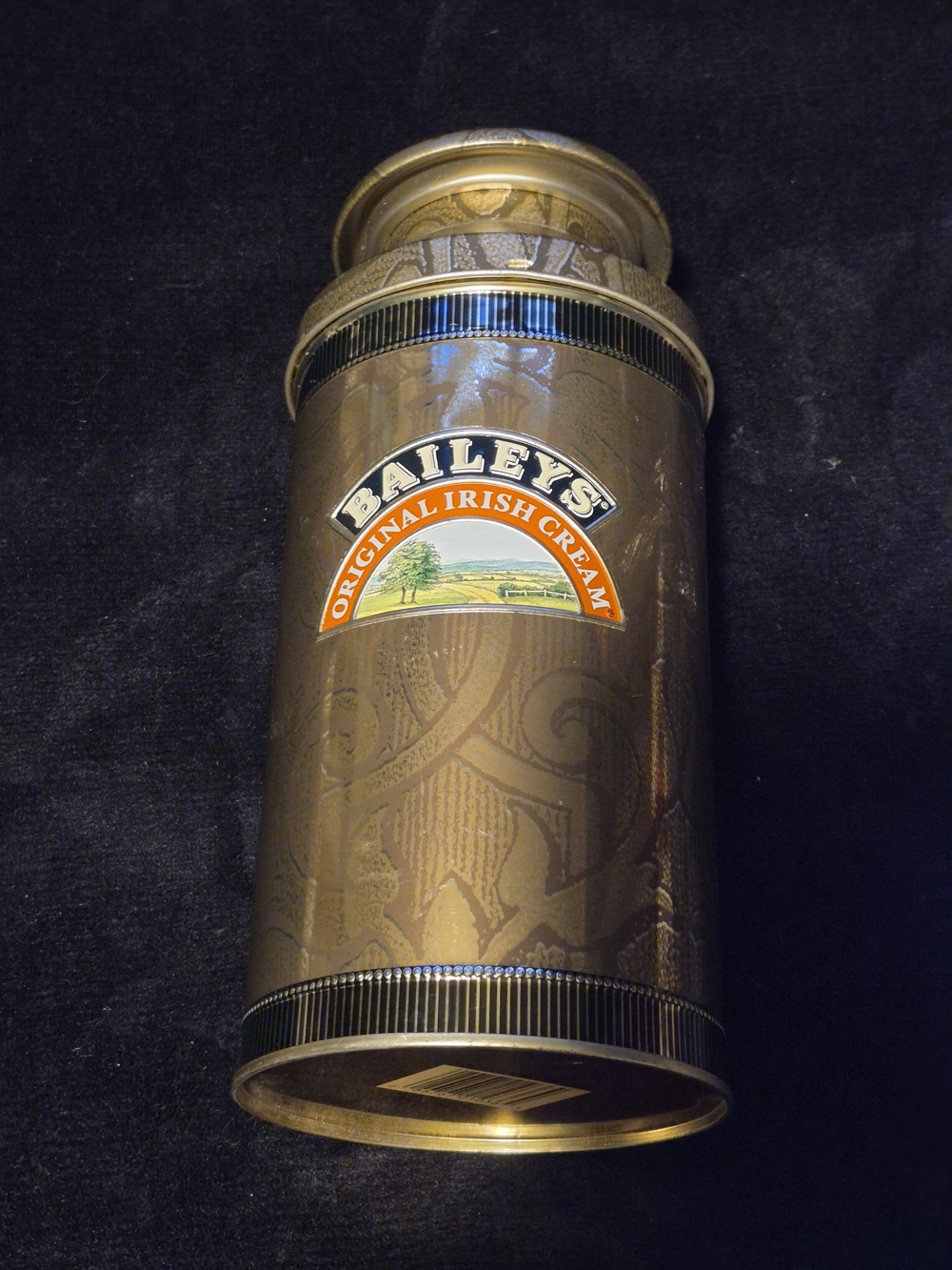 Vintage 1992 Baileys Original Irish Cream Empty Collectible Tin Canister